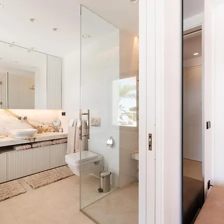 Villa Absolute High End With Pool & Jacuzzi
