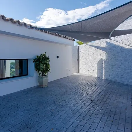 Absolute High End With Pool & Jacuzzi Marbella