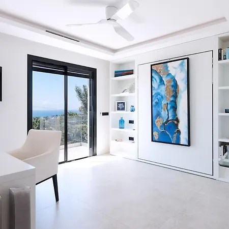 Absolute High End With Pool & Jacuzzi * Marbella